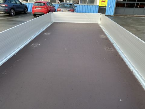 [3244-4919223-11.jpg]