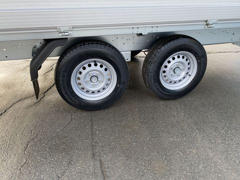 [3244-4919223-15.jpg]