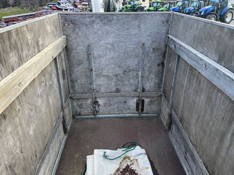 [3244-5301589-11.jpg]