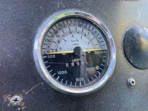 [3244-5535684-14.jpg]