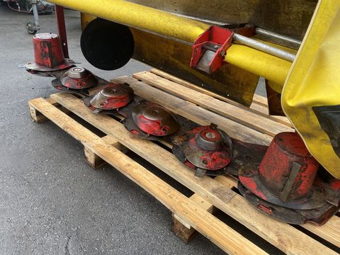 [3244-5651493-16.jpg]