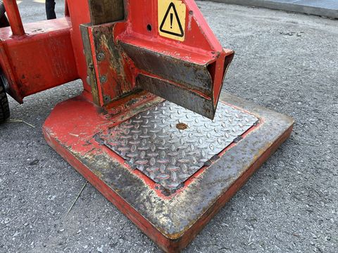[3244-5667588-11.jpg]