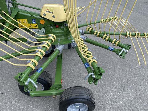 [3244-5702655-28.jpg]