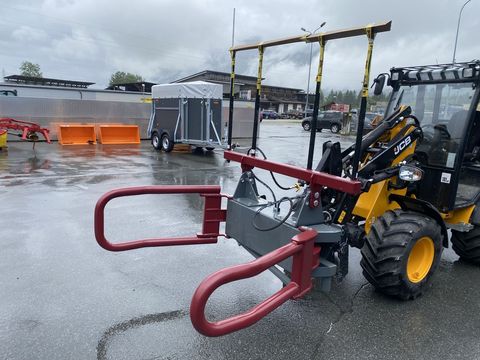 [3244-5721571-3.jpg]