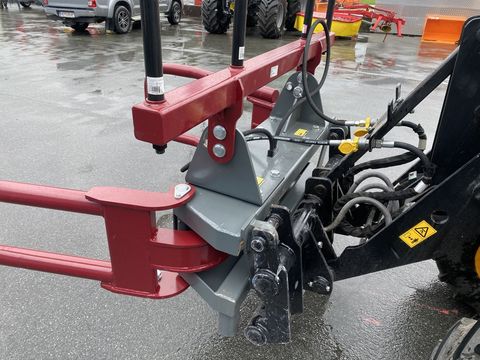 [3244-5721571-5.jpg]