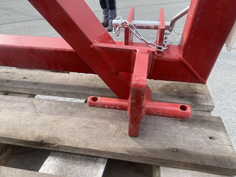 [3244-5937364-8.jpg]