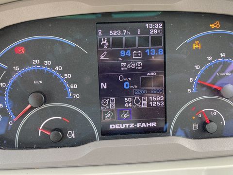 [3244-5937368-15.jpg]
