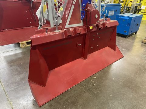 [3244-5937855-3.jpg]