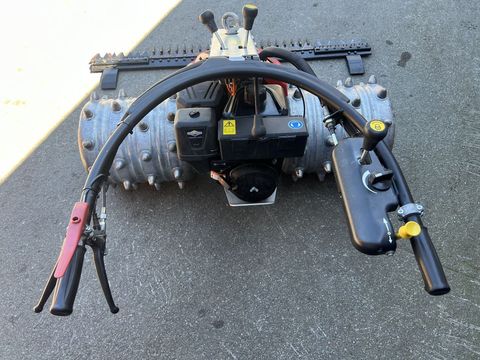 [3244-5985790-5.jpg]