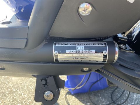 [3244-6087980-7.jpg]