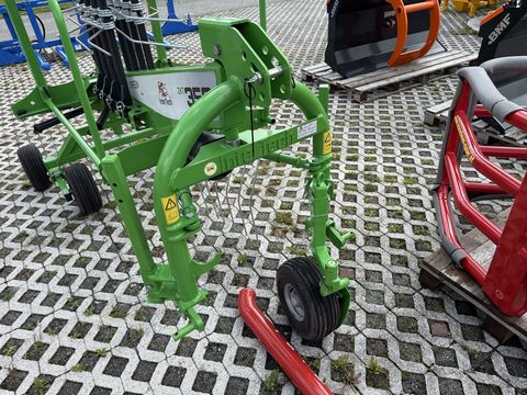 [3244-6163030-6.jpg]