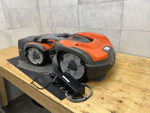 [3244-6216416-4.jpg]