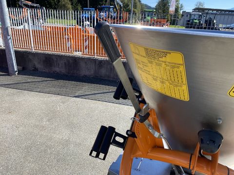 [3244-6261933-26.jpg]