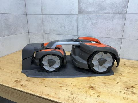 [3244-6273927-5.jpg]