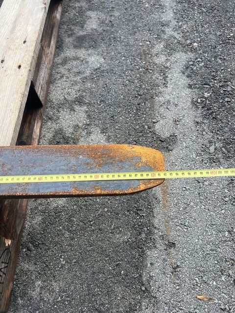 [3244-6376535-3.jpg]