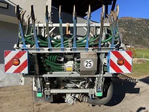 [3244-6409991-11.jpg]