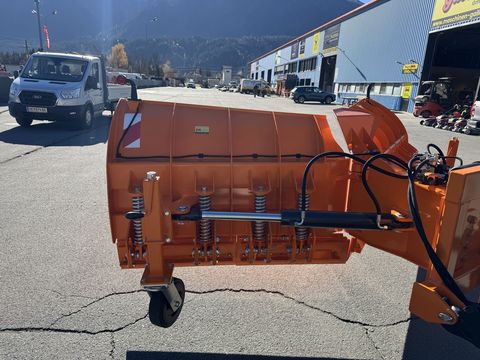 [3244-6413876-8.jpg]