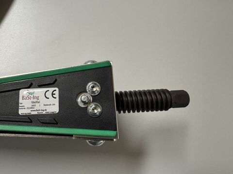 [3244-6477926-12.jpg]