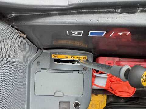 [3244-6482169-26.jpg]