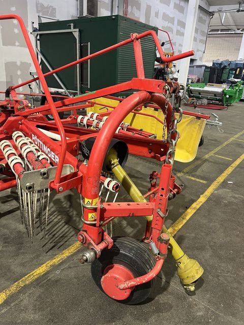 [3244-6484540-9.jpg]