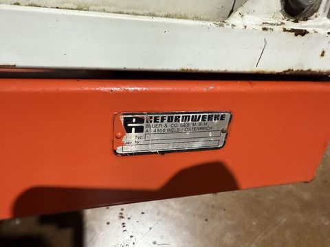 [3244-6503621-4.jpg]