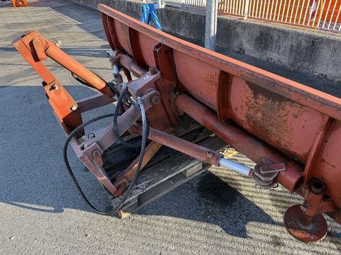 [3244-6519102-10.jpg]