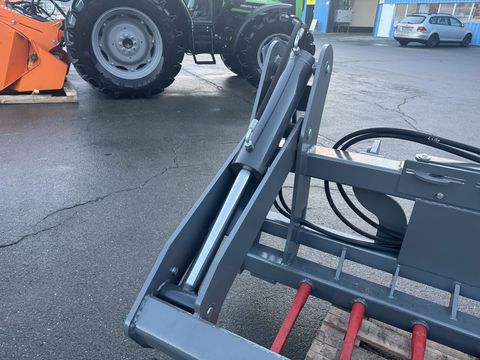 [3244-6618951-21.jpg]