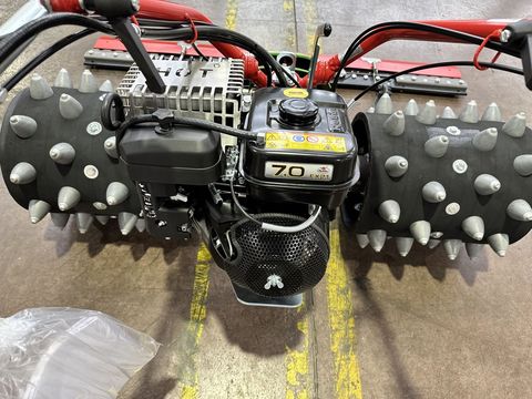 [3244-6679367-15.jpg]