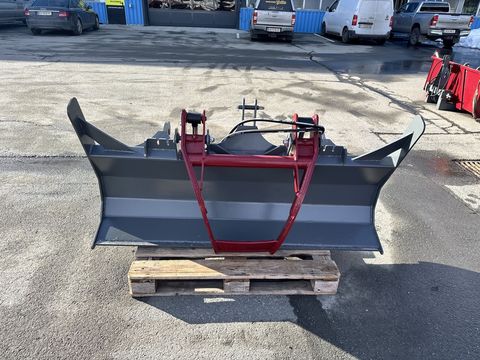 [3244-6712781-5.jpg]