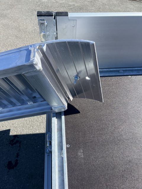 [3244-6757717-11.jpg]