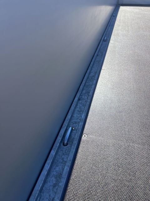 [3244-6757717-14.jpg]