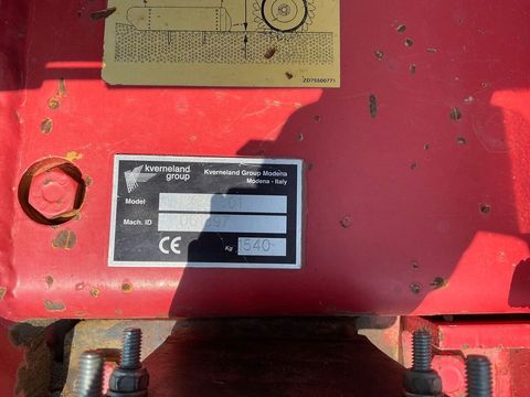 [3260-4766518-8.jpg]