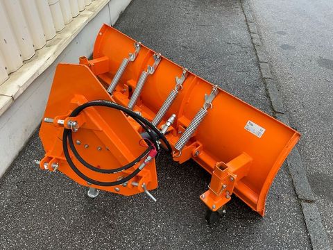 [3260-4794531-3.jpg]