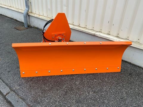 [3260-4794531-4.jpg]