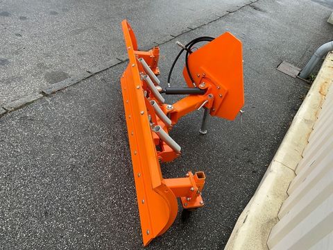 [3260-4794531-5.jpg]