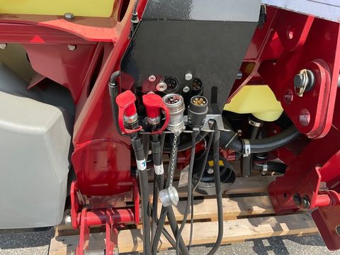 [3260-5753657-8.jpg]