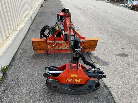 [3260-5985885-4.jpg]