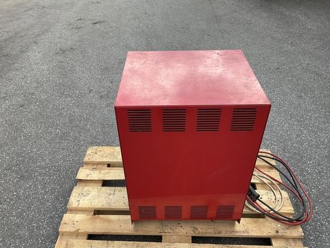 [3260-6133111-4.jpg]