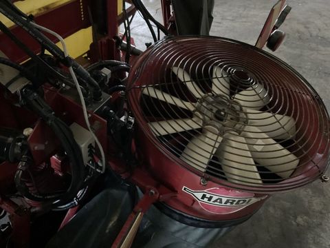 [3260-6210432-17.jpg]