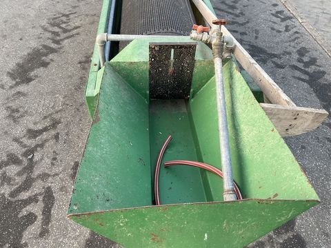 [3260-6421419-9.jpg]