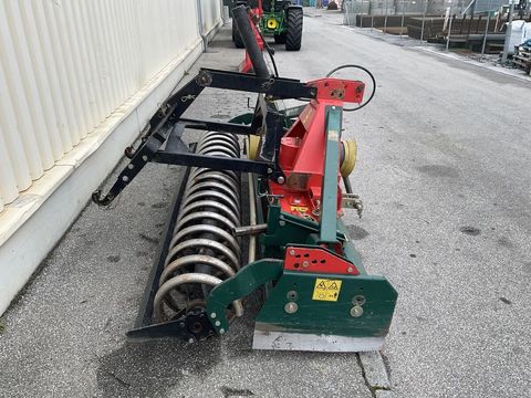 [3260-6458887-5.jpg]