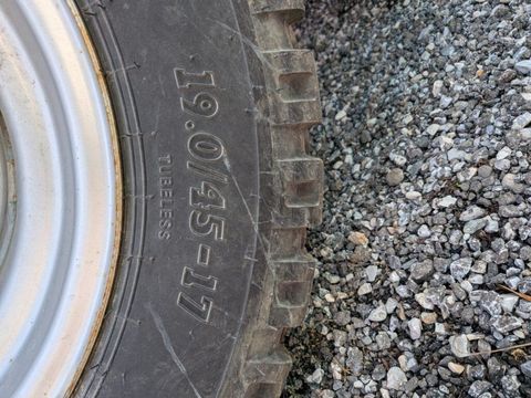 [3290-6888709-3.jpg]