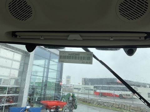 [3293-6462501-19.jpg]