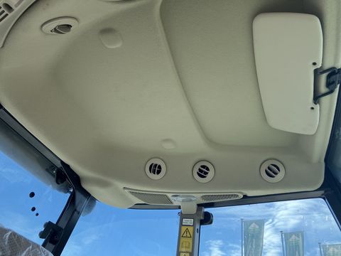 [3293-6652214-21.jpg]