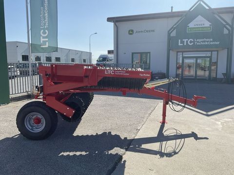 [3293-6660387-5.jpg]