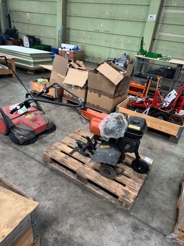 [3319-6364547-5.jpg]