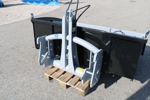 [3342-4110278-18.jpg]