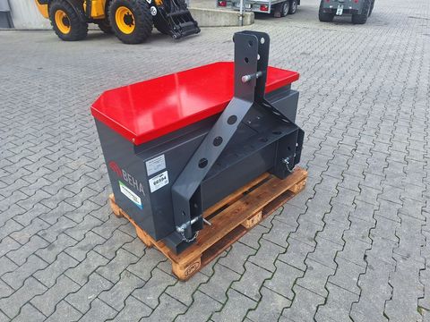 [3342-4244716-3.jpg]