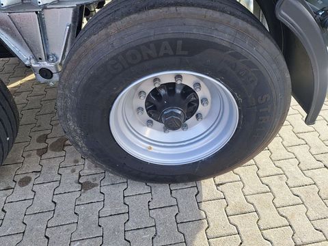 [3342-4332463-16.jpg]