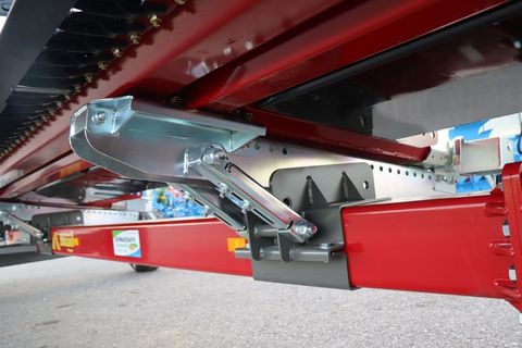 [3342-4374364-7.jpg]